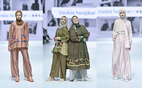 Tren Fashion Indonesia 2025: Sustainable Style, Modest Wear, dan Inovasi Digital